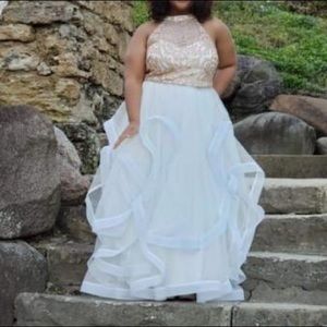 Good and White Prom Dress